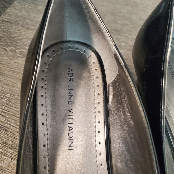 Adrienne Vittadini Wedge Shoes - Picture 3 of 7